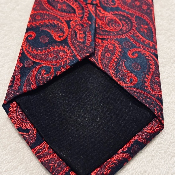 Brand New Stylish Tie By PAUL MALONE / Palm Beach - Picture 3 of 4